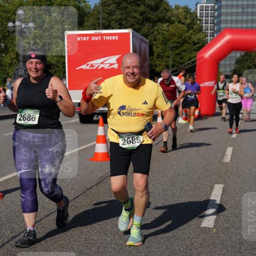 07.09.2025 - BARMER Alsterlauf Yannick Fuchs http://msf.ph/oto/8828751 07.09.2025 10:15:57 Laufen 2686, 2685 meine-sportfotos.de