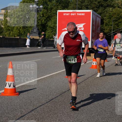 07.09.2025 - BARMER Alsterlauf Yannick Fuchs http://msf.ph/oto/8828760 07.09.2025 10:16:00 Laufen 3672, 4414, 2977 meine-sportfotos.de