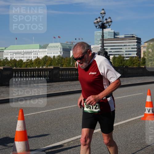 07.09.2025 - BARMER Alsterlauf Yannick Fuchs http://msf.ph/oto/8828766 07.09.2025 10:16:02 Laufen 3672 meine-sportfotos.de