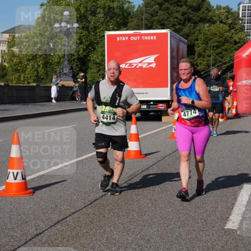 07.09.2025 - BARMER Alsterlauf Yannick Fuchs http://msf.ph/oto/8828776 07.09.2025 10:16:05 Laufen 4414, 1, 4774, 4971, 4152 meine-sportfotos.de