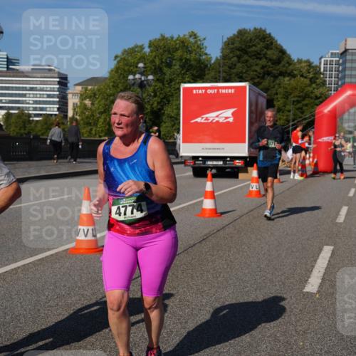 07.09.2025 - BARMER Alsterlauf Yannick Fuchs http://msf.ph/oto/8828787 07.09.2025 10:16:07 Laufen 4414, 4774, 971 meine-sportfotos.de
