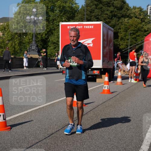 07.09.2025 - BARMER Alsterlauf Yannick Fuchs http://msf.ph/oto/8828789 07.09.2025 10:16:09 Laufen 497 meine-sportfotos.de