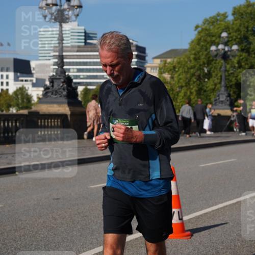 07.09.2025 - BARMER Alsterlauf Yannick Fuchs http://msf.ph/oto/8828796 07.09.2025 10:16:11 Laufen 36 meine-sportfotos.de
