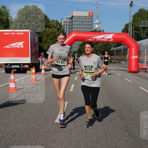 07.09.2025 - BARMER Alsterlauf Yannick Fuchs http://msf.ph/oto/8828803 07.09.2025 10:16:16 Laufen 465, 4151, 4152, 10, 4901 meine-sportfotos.de
