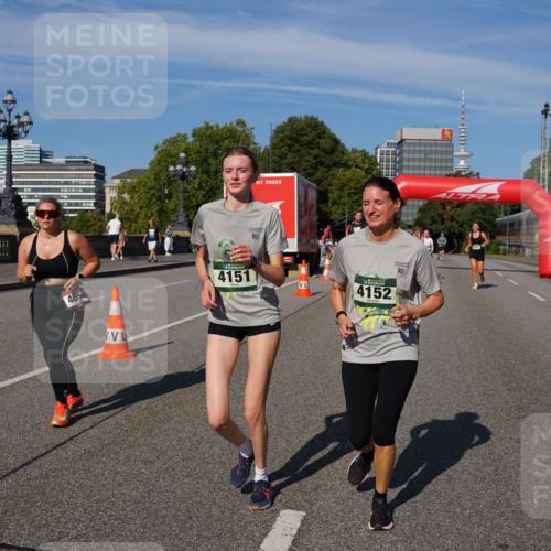 07.09.2025 - BARMER Alsterlauf Yannick Fuchs http://msf.ph/oto/8828808 07.09.2025 10:16:17 Laufen 4656, 4151, 10, 4152 meine-sportfotos.de