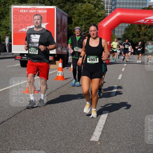 07.09.2025 - BARMER Alsterlauf Yannick Fuchs http://msf.ph/oto/8828817 07.09.2025 10:16:21 Laufen 4331, 2051, 4901 meine-sportfotos.de