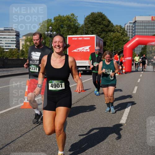 07.09.2025 - BARMER Alsterlauf Yannick Fuchs http://msf.ph/oto/8828822 07.09.2025 10:16:23 Laufen 4331, 4901, 20, 297 meine-sportfotos.de