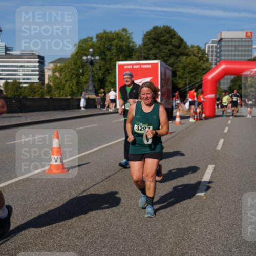07.09.2025 - BARMER Alsterlauf Yannick Fuchs http://msf.ph/oto/8828829 07.09.2025 10:16:24 Laufen 4331, 3297 meine-sportfotos.de
