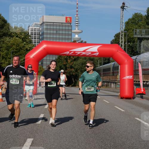 07.09.2025 - BARMER Alsterlauf Yannick Fuchs http://msf.ph/oto/8828845 07.09.2025 10:16:32 Laufen 4141, 1, 4142, 2862, 2861 meine-sportfotos.de