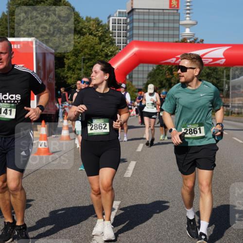 07.09.2025 - BARMER Alsterlauf Yannick Fuchs http://msf.ph/oto/8828848 07.09.2025 10:16:34 Laufen 4141, 2862, 4206, 2861 meine-sportfotos.de
