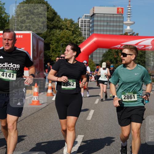 07.09.2025 - BARMER Alsterlauf Yannick Fuchs http://msf.ph/oto/8828849 07.09.2025 10:16:34 Laufen 4141, 2862, 2861 meine-sportfotos.de