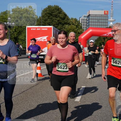 07.09.2025 - BARMER Alsterlauf Yannick Fuchs http://msf.ph/oto/8828913 07.09.2025 10:16:58 Laufen 309, 3354, 5623, 399, 5625 meine-sportfotos.de