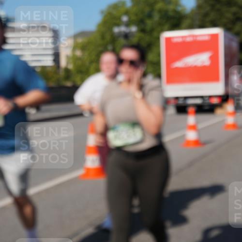 07.09.2025 - BARMER Alsterlauf Yannick Fuchs http://msf.ph/oto/8828986 07.09.2025 10:17:20 Laufen  meine-sportfotos.de