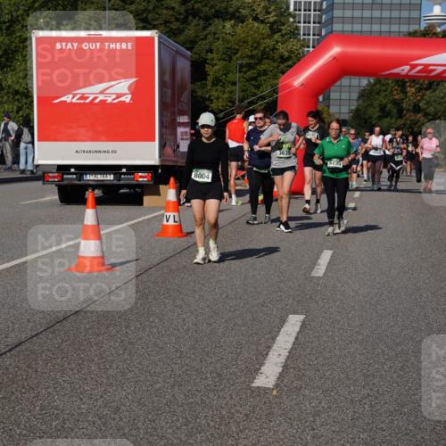 07.09.2025 - BARMER Alsterlauf Yannick Fuchs http://msf.ph/oto/8828991 07.09.2025 10:17:22 Laufen 8004, 3635, 5030, 5235 meine-sportfotos.de