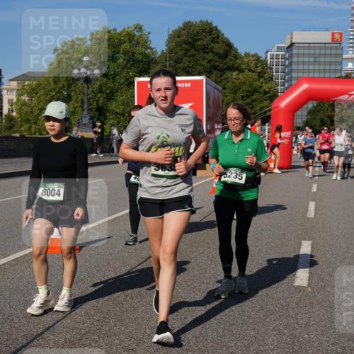 07.09.2025 - BARMER Alsterlauf Yannick Fuchs http://msf.ph/oto/8828993 07.09.2025 10:17:27 Laufen 8004, 363, 5235, 4437 meine-sportfotos.de