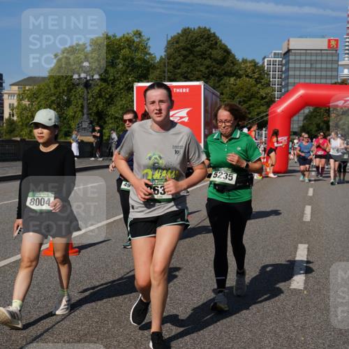 07.09.2025 - BARMER Alsterlauf Yannick Fuchs http://msf.ph/oto/8828994 07.09.2025 10:17:27 Laufen 8004, 49, 63, 10, 5235 meine-sportfotos.de