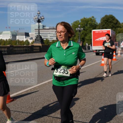 07.09.2025 - BARMER Alsterlauf Yannick Fuchs http://msf.ph/oto/8828996 07.09.2025 10:17:29 Laufen 8004, 5235 meine-sportfotos.de