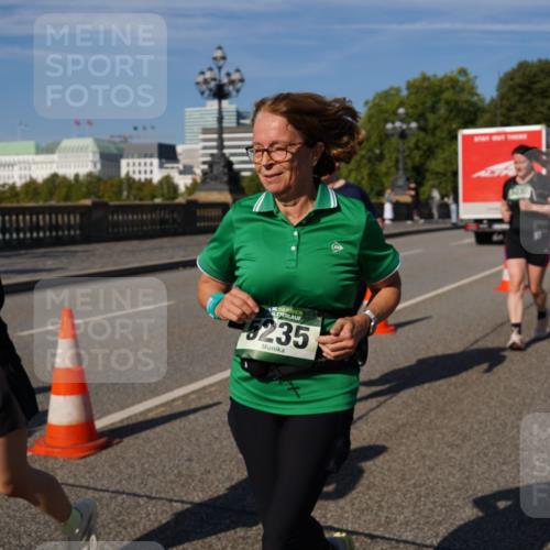 07.09.2025 - BARMER Alsterlauf Yannick Fuchs http://msf.ph/oto/8828997 07.09.2025 10:17:29 Laufen 8004, 6, 5235, 5030 meine-sportfotos.de