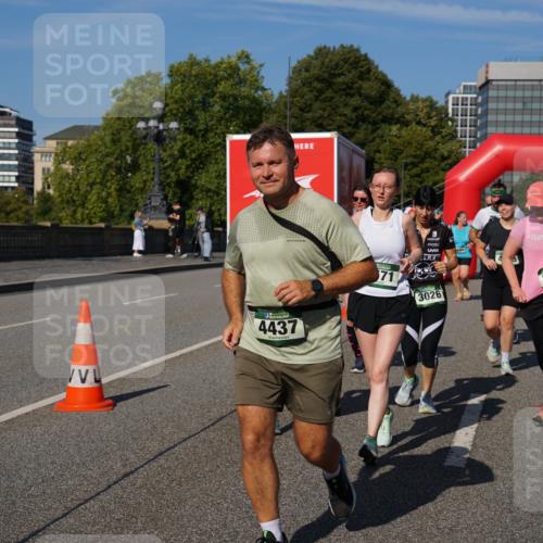 07.09.2025 - BARMER Alsterlauf Yannick Fuchs http://msf.ph/oto/8829008 07.09.2025 10:17:35 Laufen 4437, 3026, 3070 meine-sportfotos.de