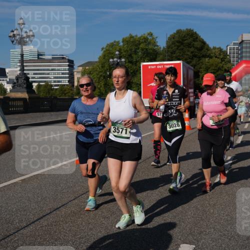 07.09.2025 - BARMER Alsterlauf Yannick Fuchs http://msf.ph/oto/8829013 07.09.2025 10:17:36 Laufen 3571, 57, 4, 3026, 3183 meine-sportfotos.de