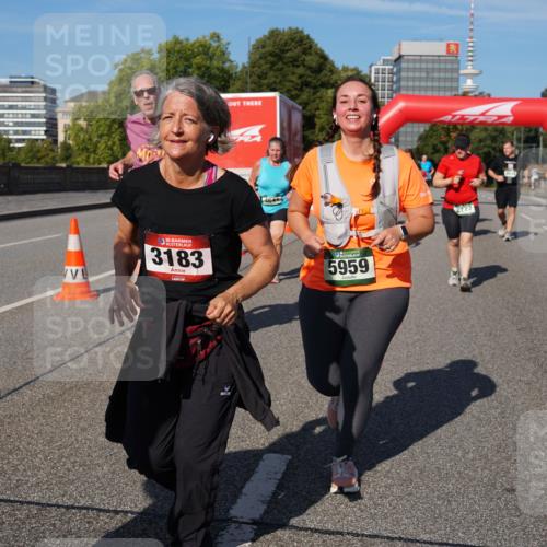 07.09.2025 - BARMER Alsterlauf Yannick Fuchs http://msf.ph/oto/8829025 07.09.2025 10:17:40 Laufen 136, 3183, 5959, 2727 meine-sportfotos.de