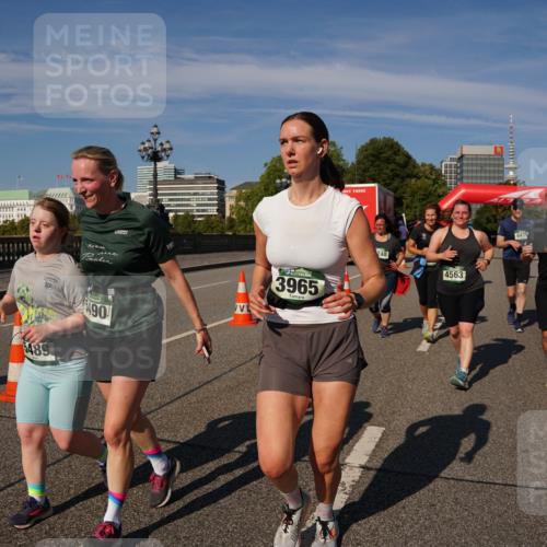07.09.2025 - BARMER Alsterlauf Yannick Fuchs http://msf.ph/oto/8829041 07.09.2025 10:17:46 Laufen 5489, 490, 3965, 4563, 4475, 4448 meine-sportfotos.de