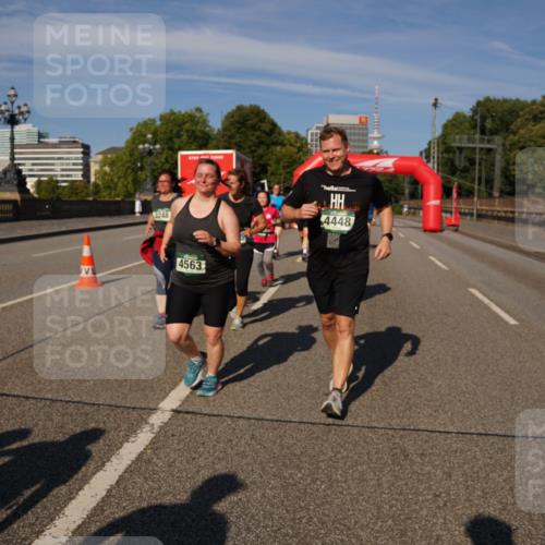 07.09.2025 - BARMER Alsterlauf Yannick Fuchs http://msf.ph/oto/8829045 07.09.2025 10:17:47 Laufen 3248, 4563, 4448 meine-sportfotos.de
