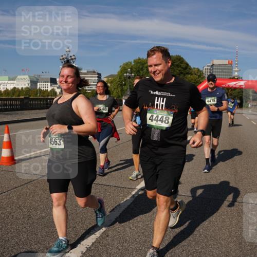 07.09.2025 - BARMER Alsterlauf Yannick Fuchs http://msf.ph/oto/8829048 07.09.2025 10:17:48 Laufen 4563, 248, 10, 36, 4448, 4475 meine-sportfotos.de