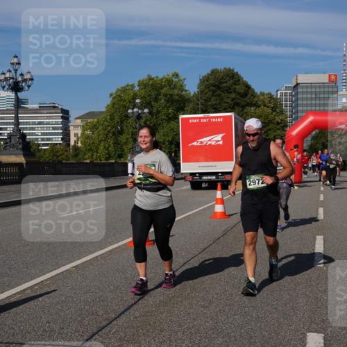 07.09.2025 - BARMER Alsterlauf Yannick Fuchs http://msf.ph/oto/8829092 07.09.2025 10:18:12 Laufen 2972 meine-sportfotos.de