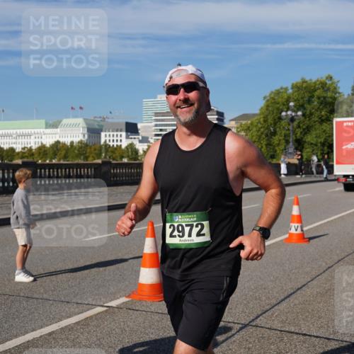 07.09.2025 - BARMER Alsterlauf Yannick Fuchs http://msf.ph/oto/8829096 07.09.2025 10:18:14 Laufen 36, 2972, 3668 meine-sportfotos.de