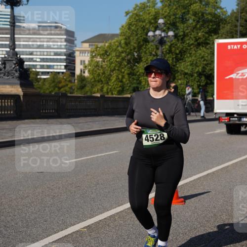 07.09.2025 - BARMER Alsterlauf Yannick Fuchs http://msf.ph/oto/8829107 07.09.2025 10:18:21 Laufen 4528 meine-sportfotos.de