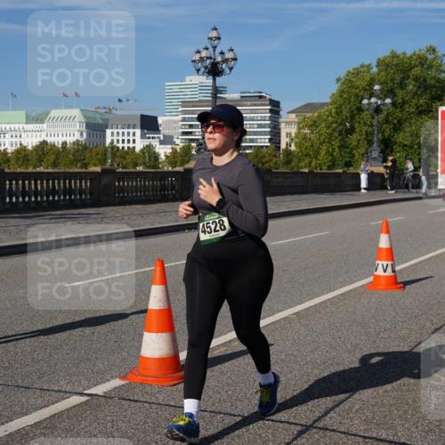 07.09.2025 - BARMER Alsterlauf Yannick Fuchs http://msf.ph/oto/8829109 07.09.2025 10:18:21 Laufen 4528, 15, 4001 meine-sportfotos.de