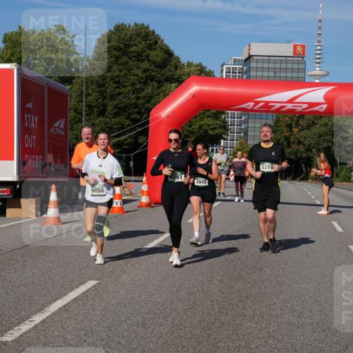 07.09.2025 - BARMER Alsterlauf Yannick Fuchs http://msf.ph/oto/8829128 07.09.2025 10:20:59 Laufen 1, 6056, 681, 4945, 8219 meine-sportfotos.de