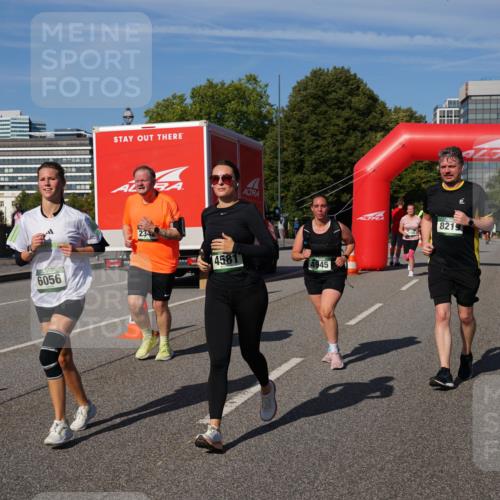 07.09.2025 - BARMER Alsterlauf Yannick Fuchs http://msf.ph/oto/8829135 07.09.2025 10:21:01 Laufen 6056, 234, 4581, 4945, 8219 meine-sportfotos.de