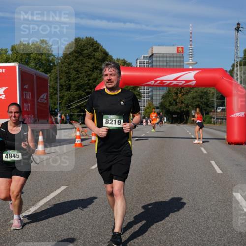 07.09.2025 - BARMER Alsterlauf Yannick Fuchs http://msf.ph/oto/8829139 07.09.2025 10:21:02 Laufen 4945, 8219 meine-sportfotos.de