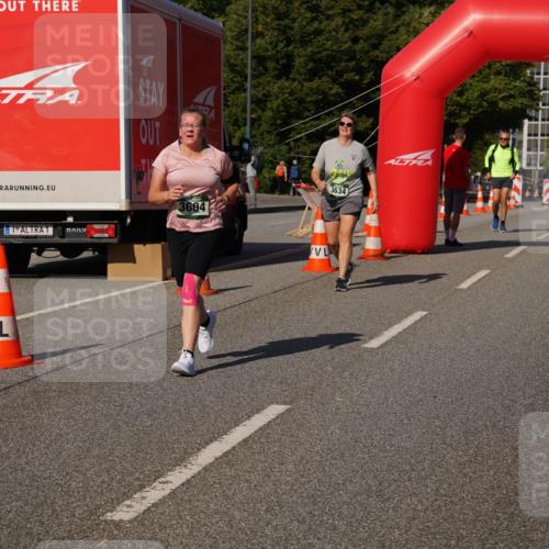 07.09.2025 - BARMER Alsterlauf Yannick Fuchs http://msf.ph/oto/8829146 07.09.2025 10:21:05 Laufen 1, 3604, 3634 meine-sportfotos.de