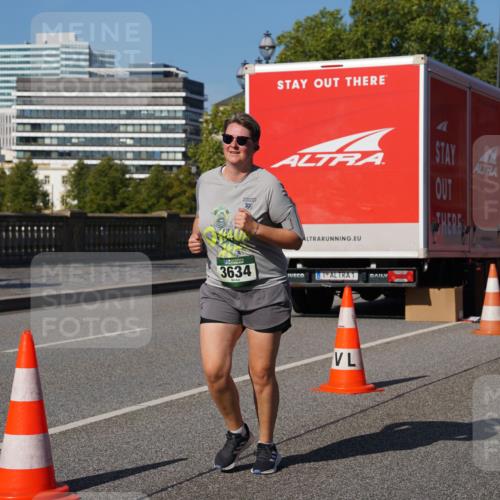 07.09.2025 - BARMER Alsterlauf Yannick Fuchs http://msf.ph/oto/8829151 07.09.2025 10:21:10 Laufen 10, 3634, 1 meine-sportfotos.de