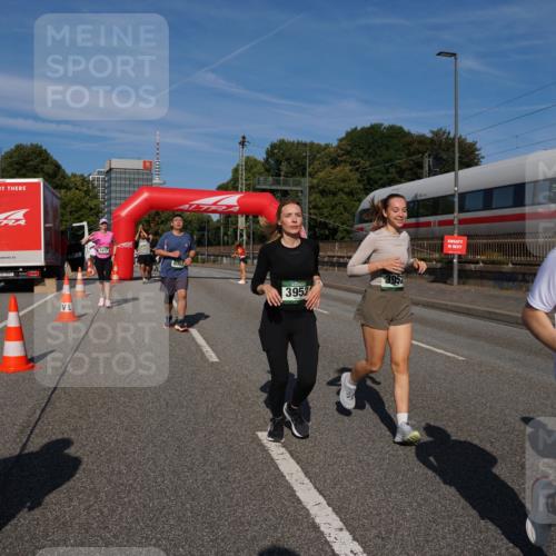 07.09.2025 - BARMER Alsterlauf Yannick Fuchs http://msf.ph/oto/8829174 07.09.2025 10:21:40 Laufen 4417, 3953, 3952, 4811 meine-sportfotos.de