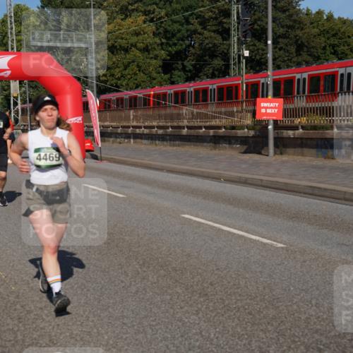 07.09.2025 - BARMER Alsterlauf Yannick Fuchs http://msf.ph/oto/8829208 07.09.2025 10:21:57 Laufen 4576, 4579, 4469 meine-sportfotos.de