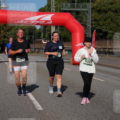 07.09.2025 - BARMER Alsterlauf Yannick Fuchs http://msf.ph/oto/8829223 07.09.2025 10:22:08 Laufen 5417, 5327 meine-sportfotos.de