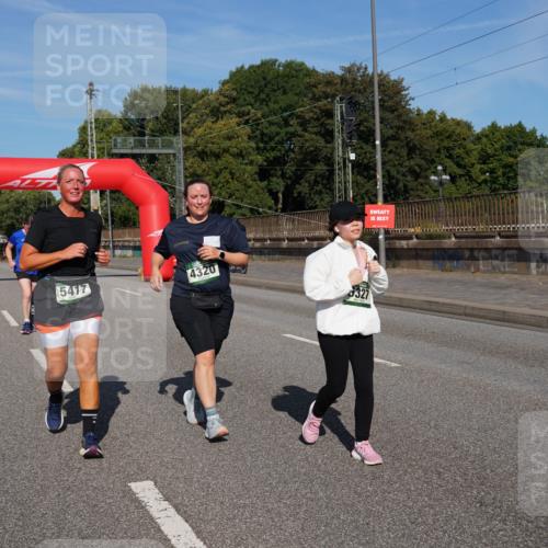 07.09.2025 - BARMER Alsterlauf Yannick Fuchs http://msf.ph/oto/8829224 07.09.2025 10:22:10 Laufen 5417, 4320, 1327 meine-sportfotos.de