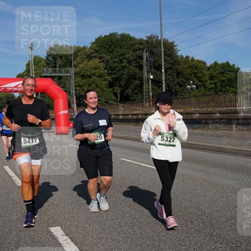 07.09.2025 - BARMER Alsterlauf Yannick Fuchs http://msf.ph/oto/8829226 07.09.2025 10:22:10 Laufen 3906, 5417, 20, 5327 meine-sportfotos.de