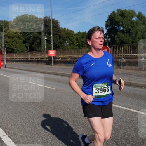 07.09.2025 - BARMER Alsterlauf Yannick Fuchs http://msf.ph/oto/8829231 07.09.2025 10:22:14 Laufen 3968 meine-sportfotos.de