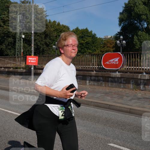 07.09.2025 - BARMER Alsterlauf Yannick Fuchs http://msf.ph/oto/8829239 07.09.2025 10:22:25 Laufen 2 meine-sportfotos.de