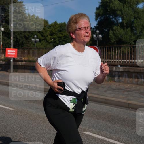 07.09.2025 - BARMER Alsterlauf Yannick Fuchs http://msf.ph/oto/8829241 07.09.2025 10:22:25 Laufen 2 meine-sportfotos.de
