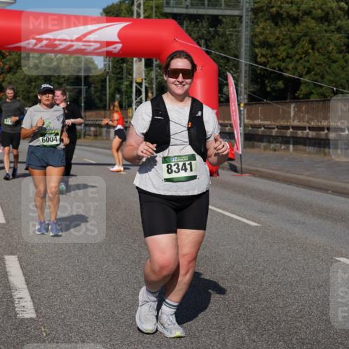 07.09.2025 - BARMER Alsterlauf Yannick Fuchs http://msf.ph/oto/8829244 07.09.2025 10:22:30 Laufen 3872, 414, 6004, 8341 meine-sportfotos.de