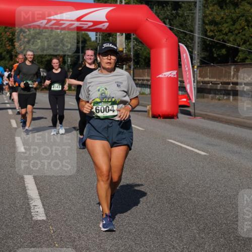 07.09.2025 - BARMER Alsterlauf Yannick Fuchs http://msf.ph/oto/8829250 07.09.2025 10:22:32 Laufen 4143, 6004, 10 meine-sportfotos.de