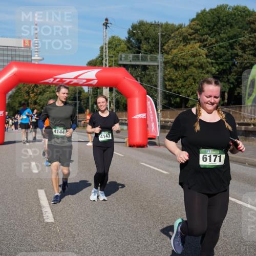 07.09.2025 - BARMER Alsterlauf Yannick Fuchs http://msf.ph/oto/8829258 07.09.2025 10:22:36 Laufen 4144, 4143, 6171 meine-sportfotos.de