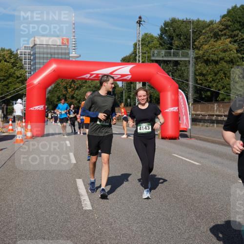 07.09.2025 - BARMER Alsterlauf Yannick Fuchs http://msf.ph/oto/8829260 07.09.2025 10:22:36 Laufen 4143, 6171 meine-sportfotos.de