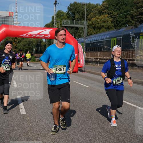 07.09.2025 - BARMER Alsterlauf Yannick Fuchs http://msf.ph/oto/8829275 07.09.2025 10:22:45 Laufen 5128, 4851, 6301 meine-sportfotos.de